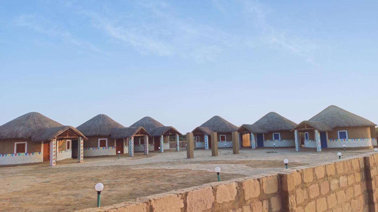 Kutir Craft Village Resort Bherandiāla Екстериор снимка