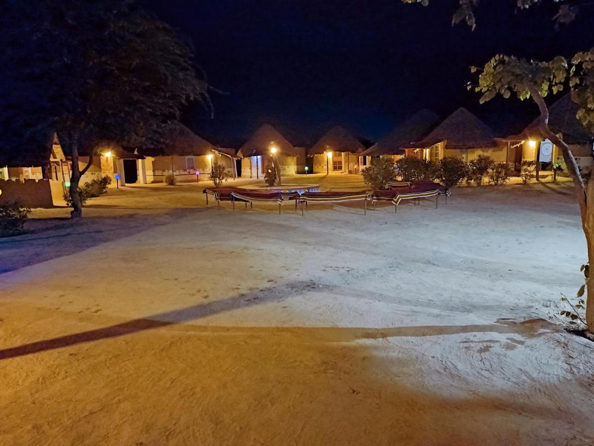 Kutir Craft Village Resort Bherandiāla Екстериор снимка
