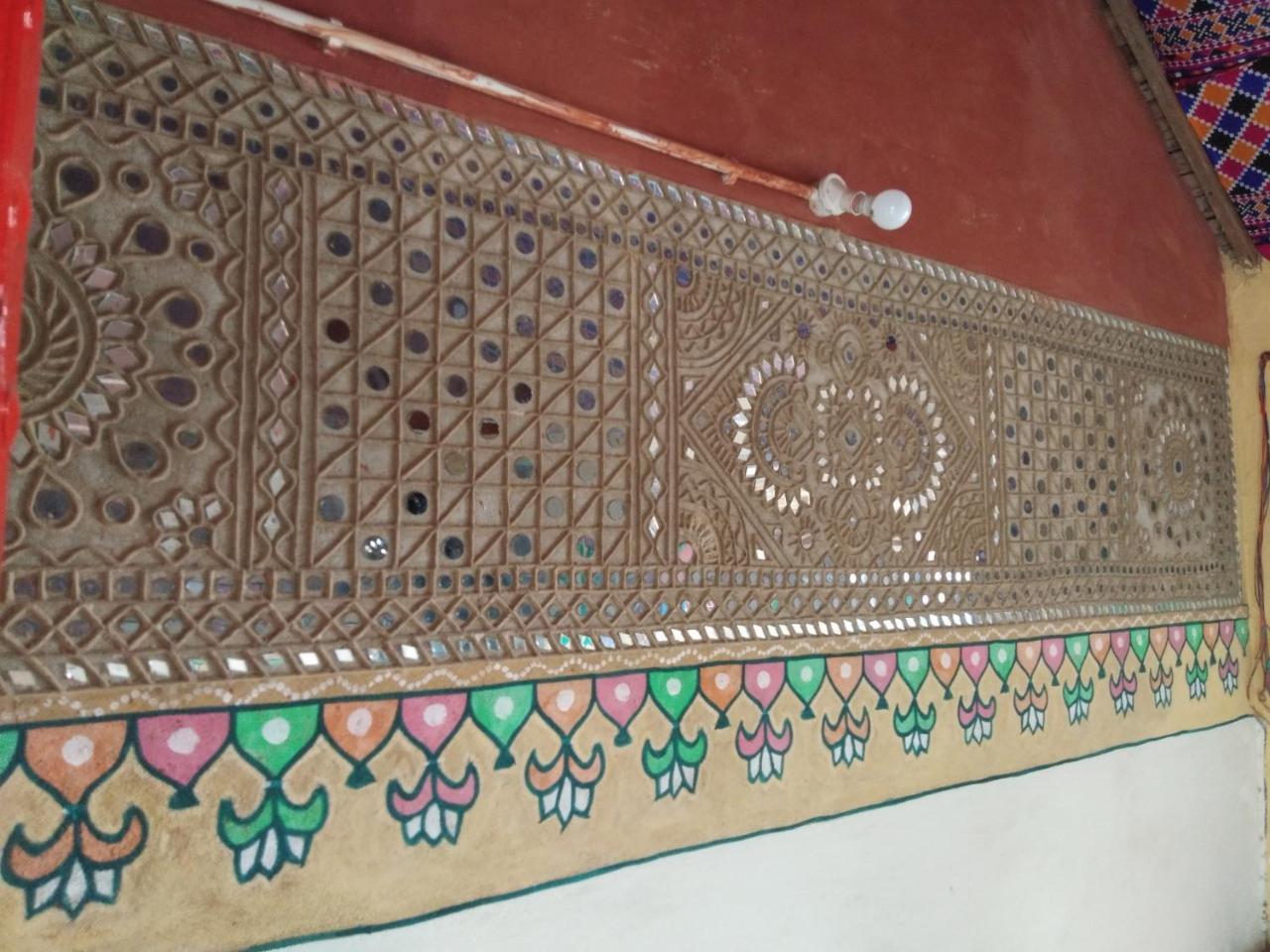 Kutir Craft Village Resort Bherandiāla Екстериор снимка